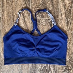Victoria Sport Sports Bra